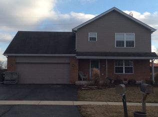 332 Hancock Dr, New Lenox, IL 60451
