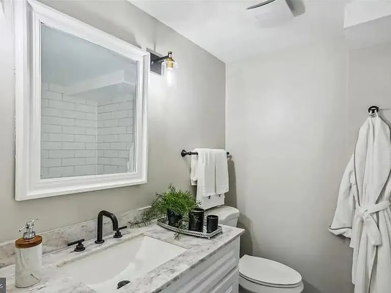 7502 Alfred Dr — Photo 8