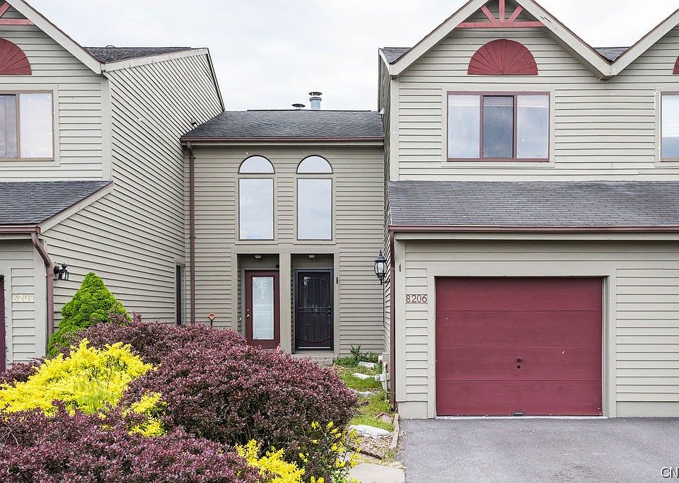 8206 Honeysuckle Dr, Liverpool, NY 13090 Zillow