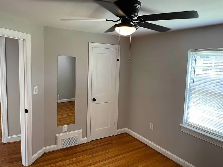 4822 Wilson Blvd — Photo 33