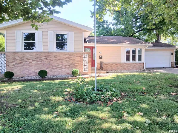 65 Lambert Ln, Springfield, IL 62704