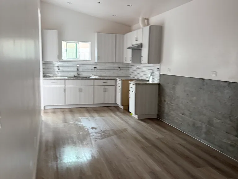 3059 Sycamore Ave #A — Photo 5