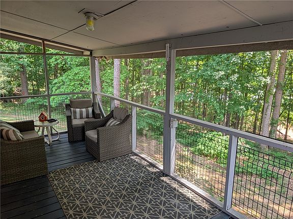 5th image of 534 Gambrell Rd