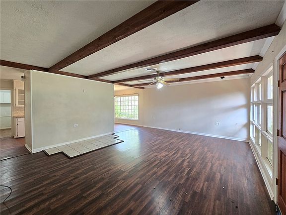 2nd image of 2303 Morningside Dr