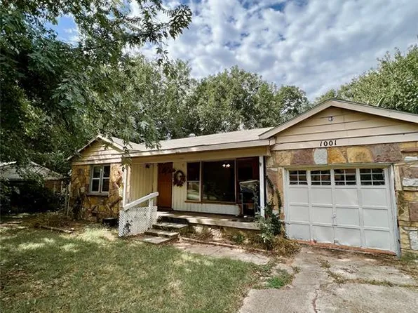 1001 N Christine Dr, Midwest City, OK 73130