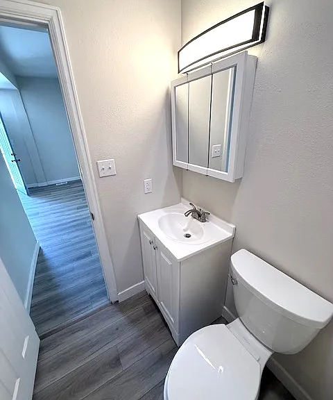 525 W 8th St #1 — Photo 13