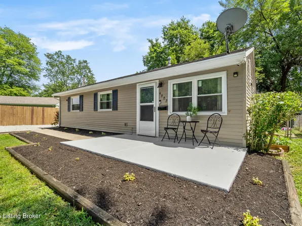 4902 Ventura Dr, Louisville, KY 40272