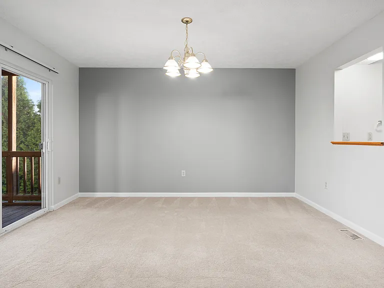 602 Cassandra Dr — Photo 14