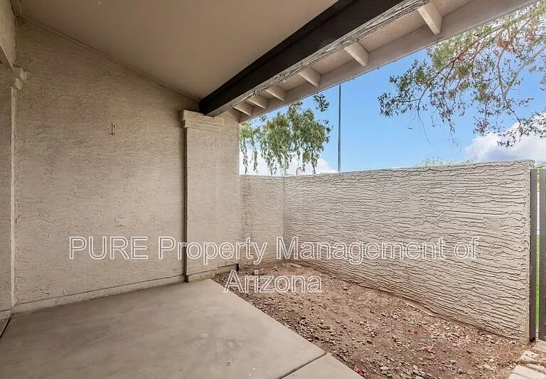1718 S Longmore St #22 — Photo 15