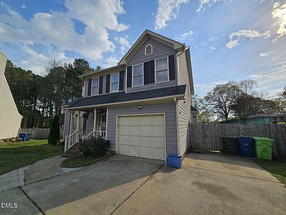 3rd image of 4205 Knightsbridge Way