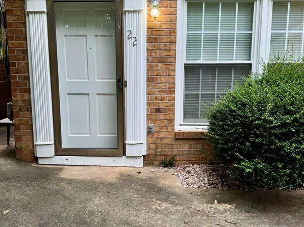 22 Balfer Ct, Greenville, SC 29615