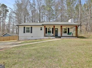 1120 Minix Rd, Sharpsburg, GA 30277