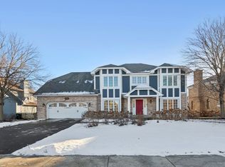 952 W Bailey Rd, Naperville, IL 60565