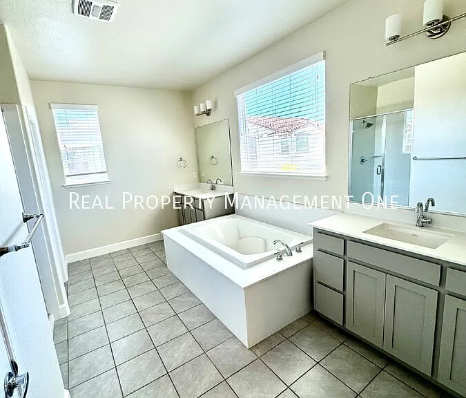 407 Ghiggeri Dr — Photo 18