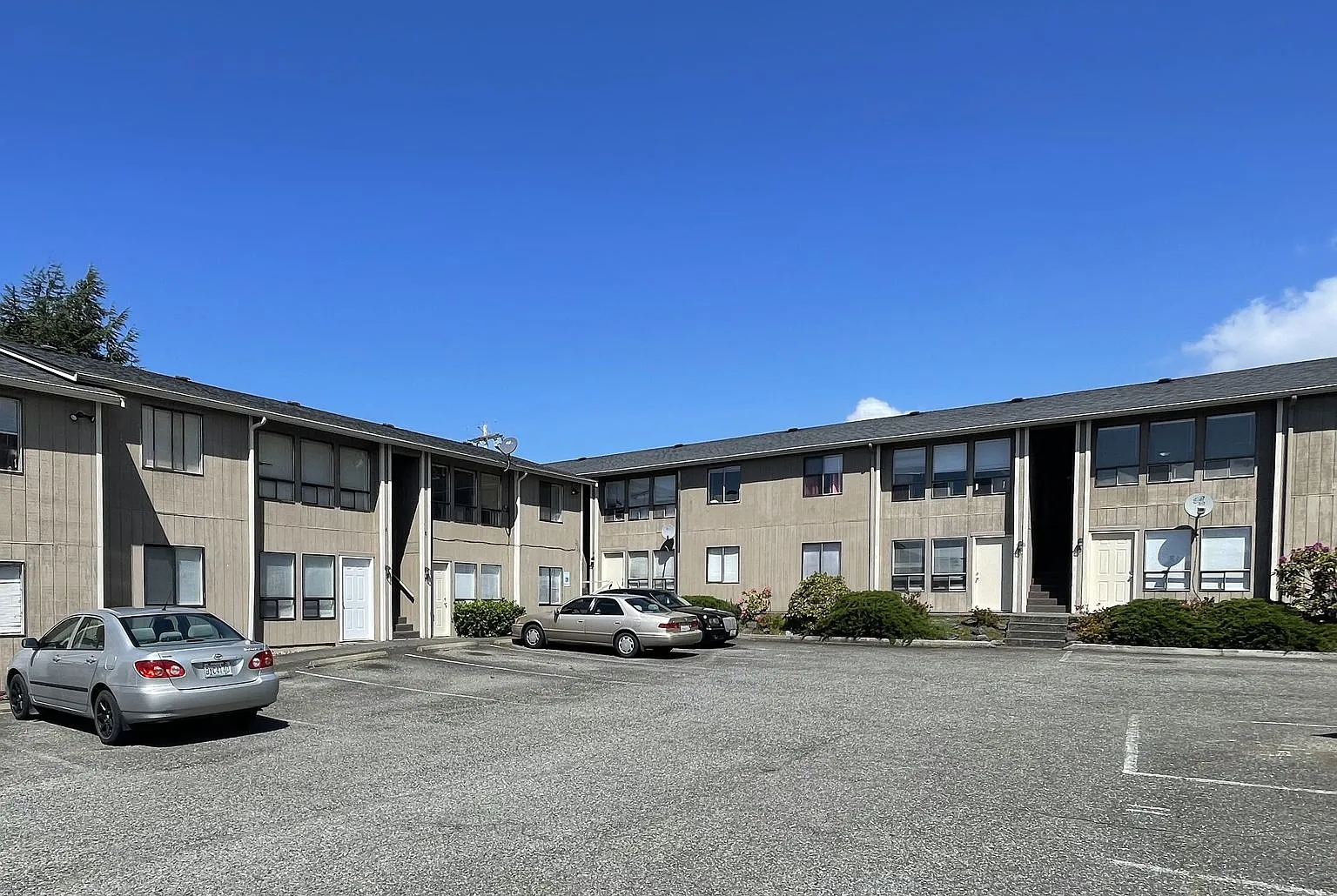 1 Bed 1 Bath unit in Bellingham — Photo 2