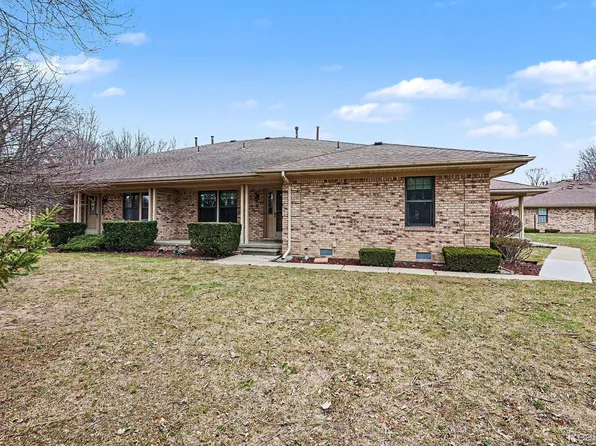 33524 Meldrum St, Chesterfield, MI 48047