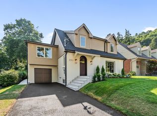 393 Hess St S, Hamilton, ON L8P 3R2