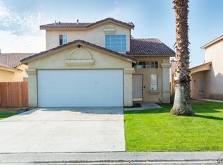 1801 Scenic View Dr, Bakersfield, CA 93307