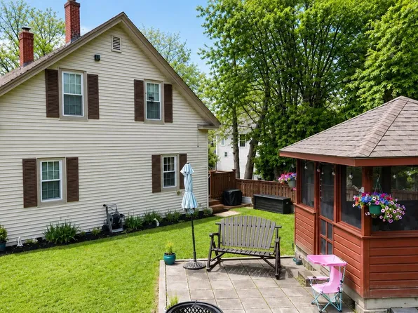 10 Danforth Street, Wiscasset, ME 04578