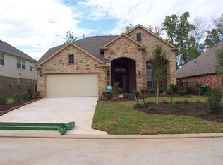 99 N Victoriana Cir, The Woodlands, TX 77389