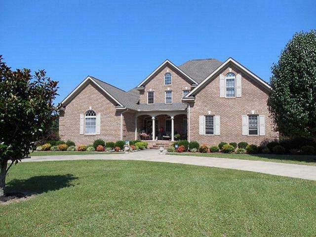 1st image of 205 Hyde Park Dr