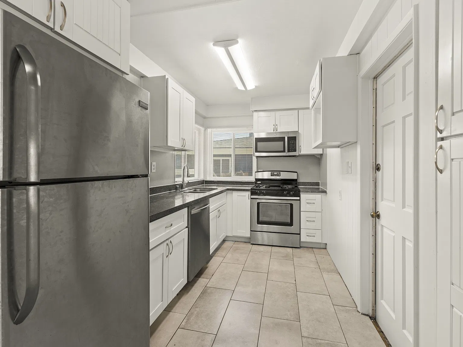6155 Mary Lane Drive - 1 — Photo 4