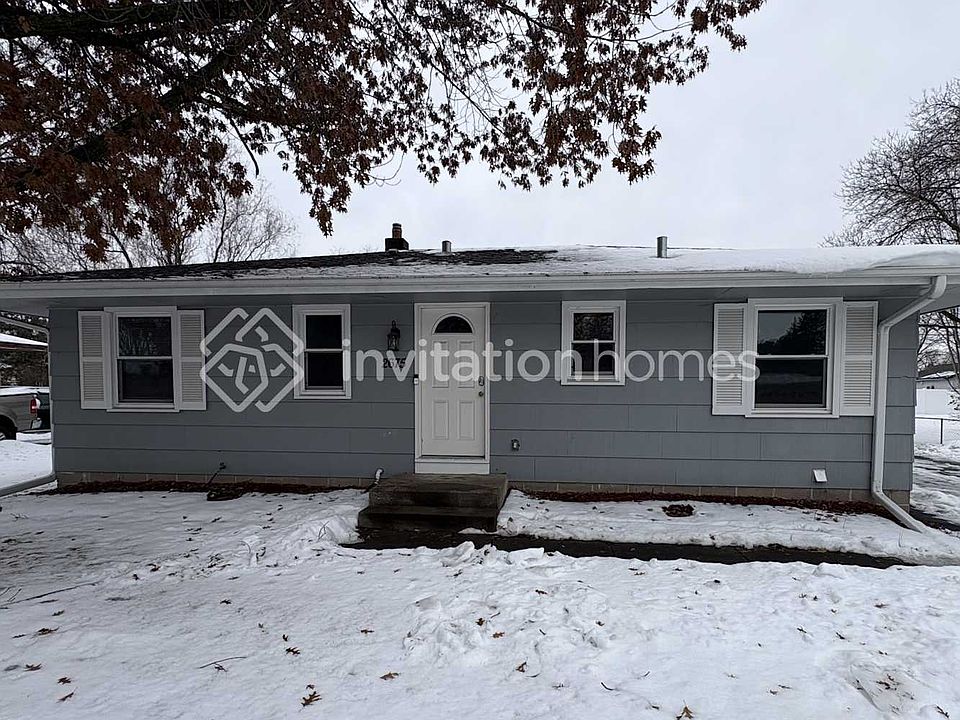 1st image of 2675 2nd St N