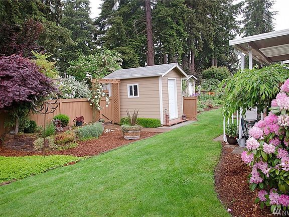 5th image of 11412 88th Ave E