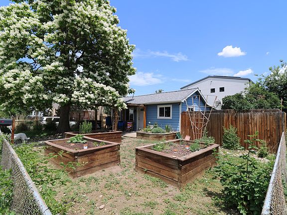 3rd image of 2200 S Galapago St