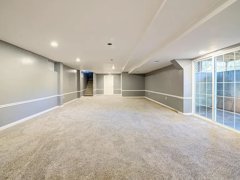 1140 Collingwood Dr — Photo 29
