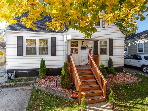 14626 Clifton Park Ave, Midlothian, IL 60445