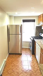 Rented by R New York