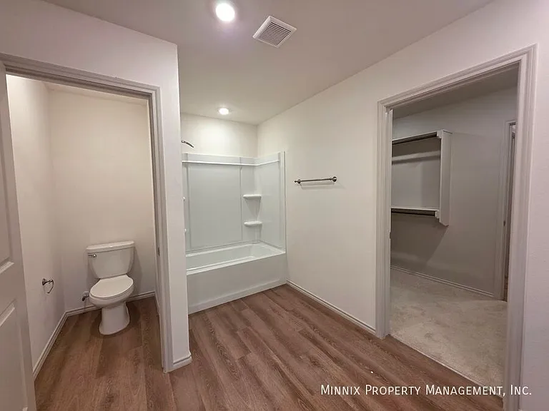 2602 S County Road 1103 — Photo 6