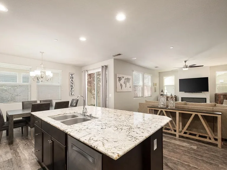 3514 Luminary Way — Photo 10