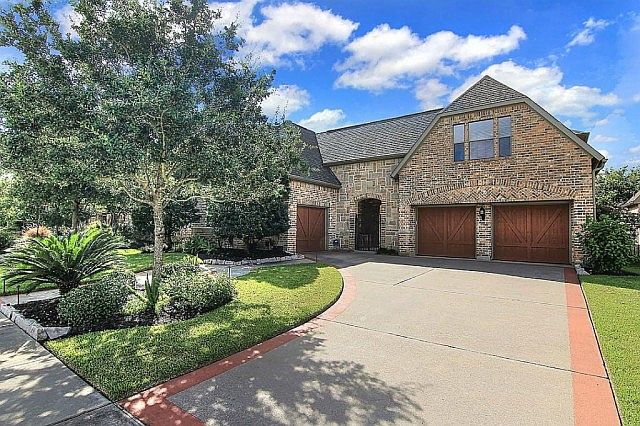 1st image of 6814 Arborwood Ln