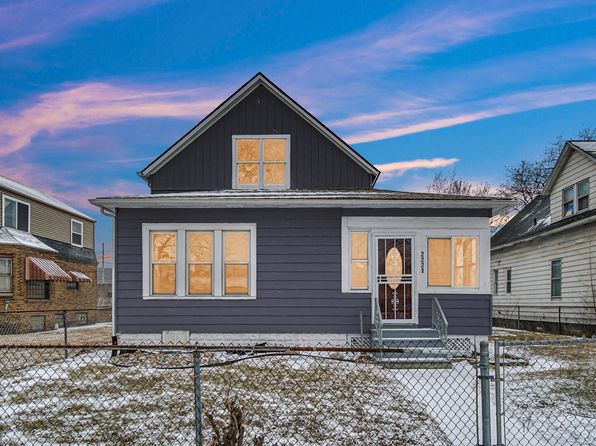 2221 W 10th Pl, Gary, IN 46404