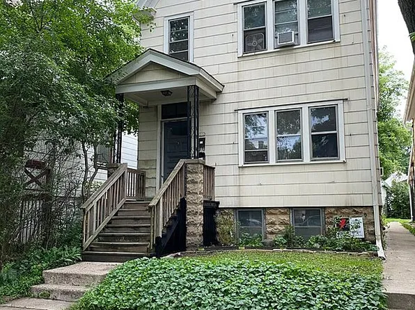 312 N 41st St, Milwaukee, WI 53208