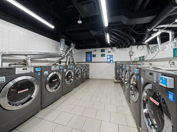 25 Tudor City Place image 11 of 12