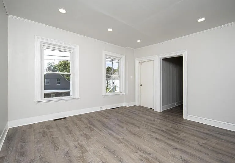 1130 1st St — Photo 10