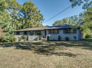 638 Woodett Dr, Nashville, TN 37211