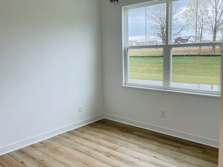17295 Gibson Dr — Photo 31