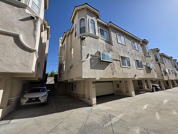 2nd image of 1117 Fairview Ave Unit B