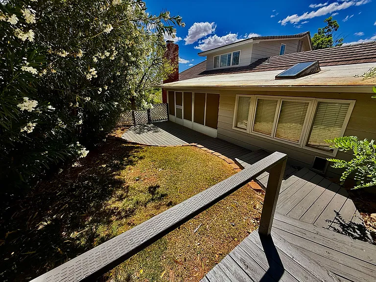 1415 Hopi Cir — Photo 49