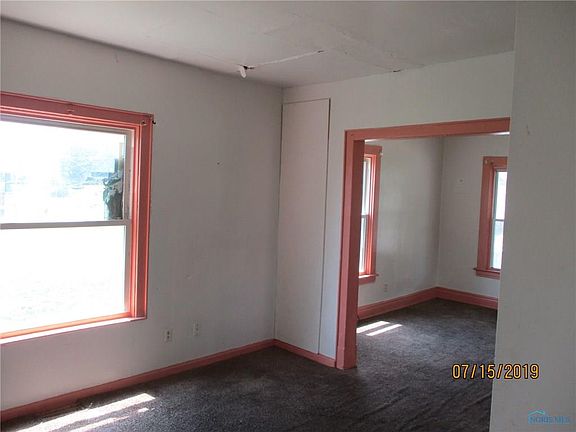 5th image of 2430 Trenton Ave
