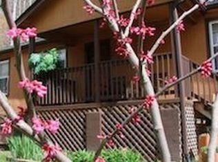 63 Wolf Pen Cove Rd, Brevard, NC 28712