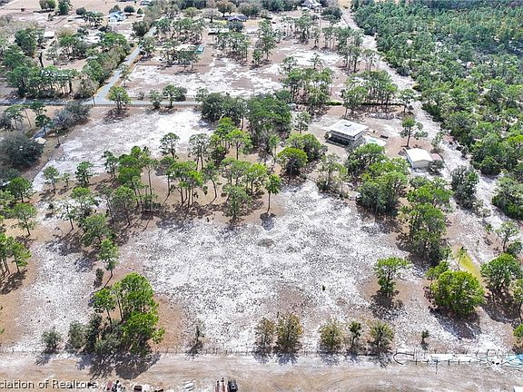 4th image of 4304 Appaloosa Rd