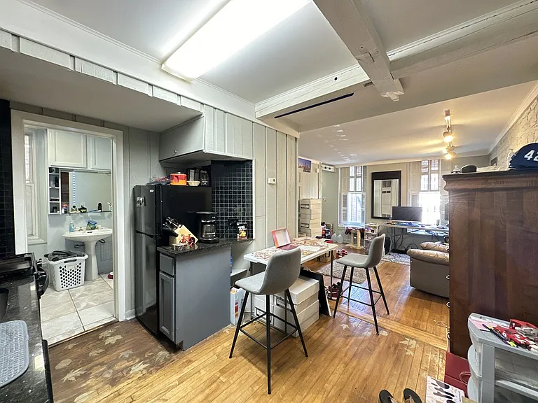 2141 W Webster Ave #FB — Photo 7