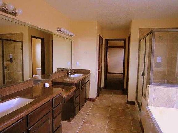 5th image of 6816 Vista Del Sol Dr NW