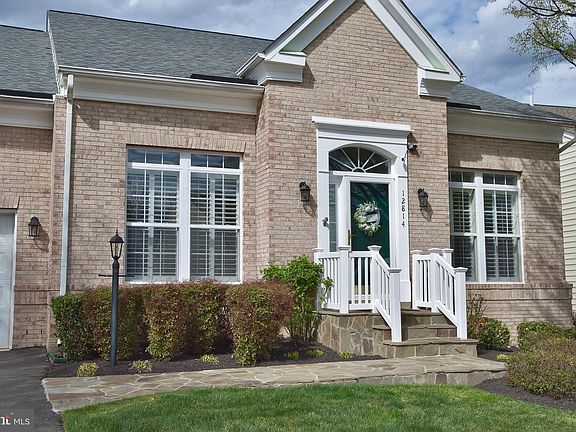 2nd image of 12814 Arnot Ln