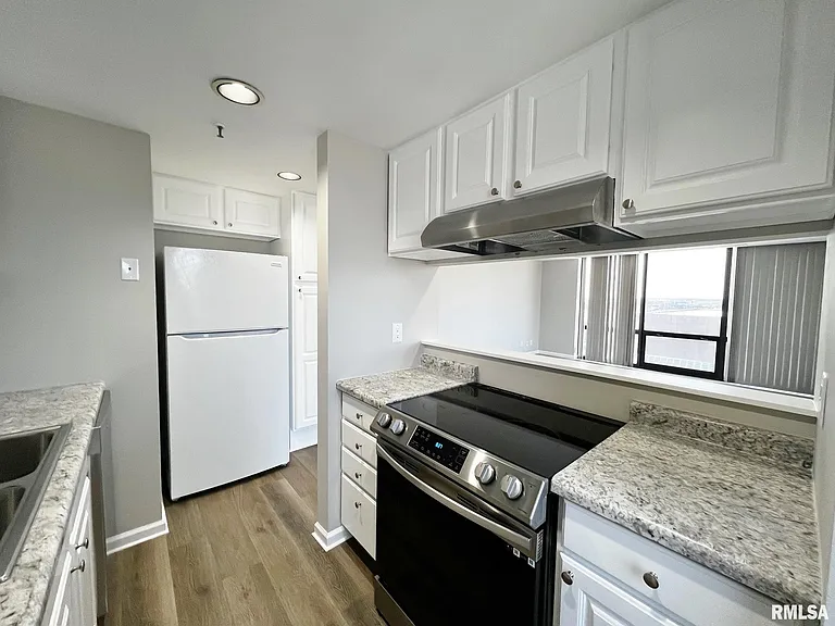 125 SW Jefferson Ave #W11W — Photo 18